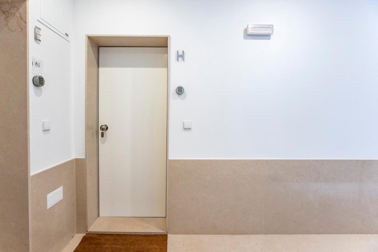 Downtown Wonder Flat W/ Ac By Lovelystay *