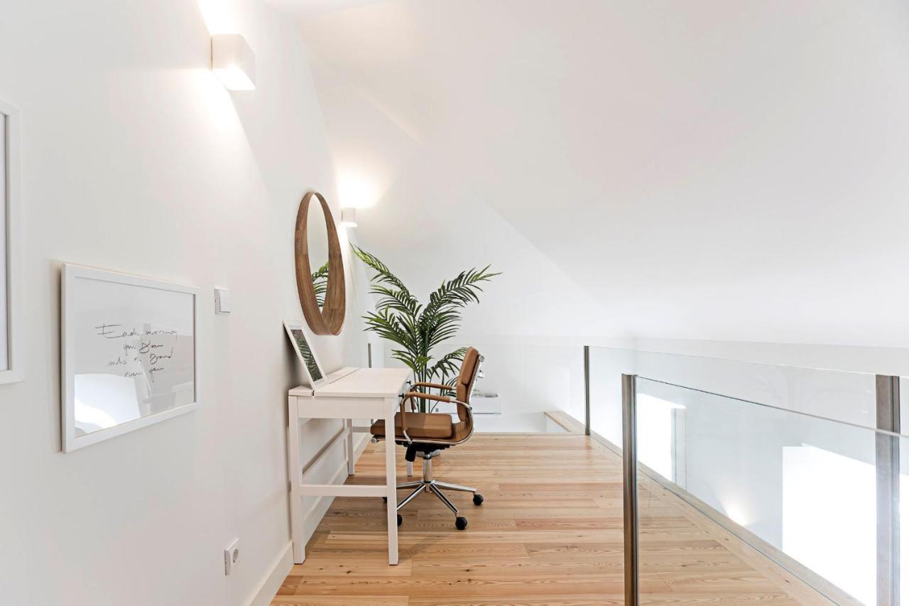 Apartment Stunning Duplex Near River By Lovelystay *
