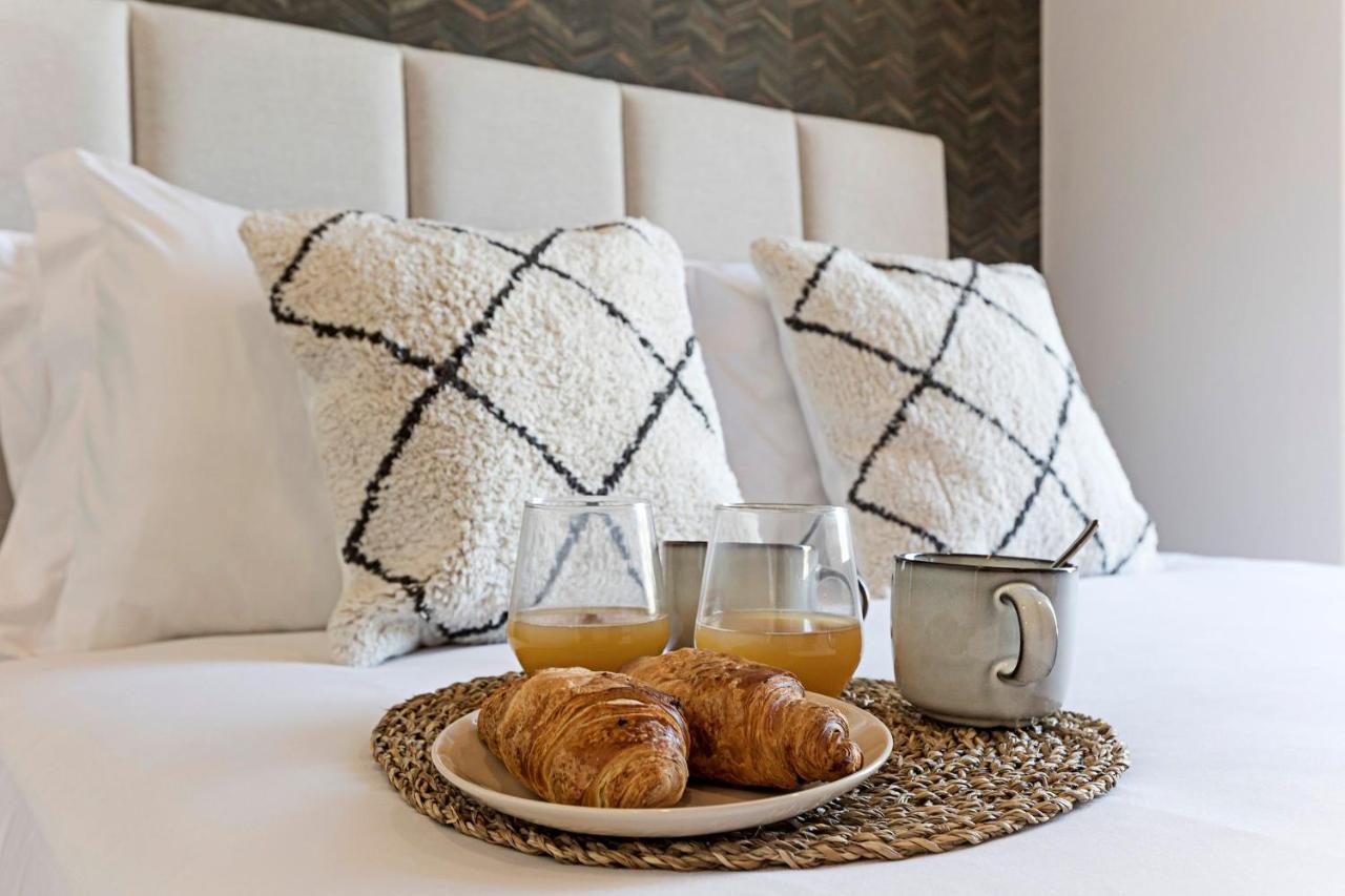 Stunning Duplex Near River By Lovelystay * Porto