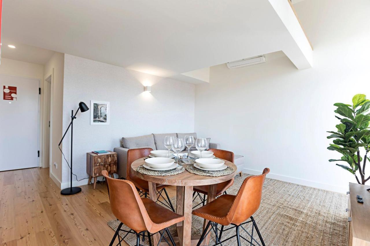 Apartment Stunning Duplex Near River By Lovelystay *