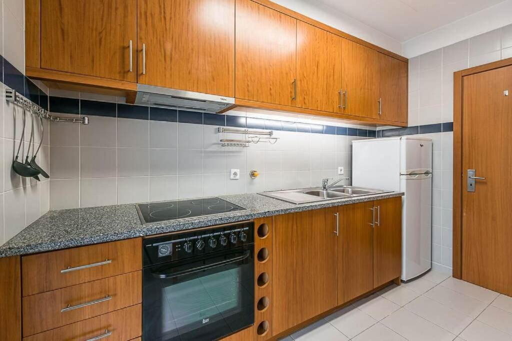 Loule 246 - 1 Bedroom - Parking Porto