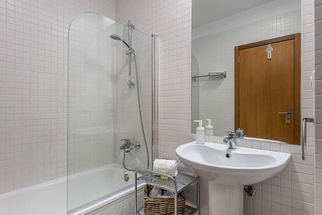 Apartamento Loule 246 - 1 Bedroom - Parking Porto