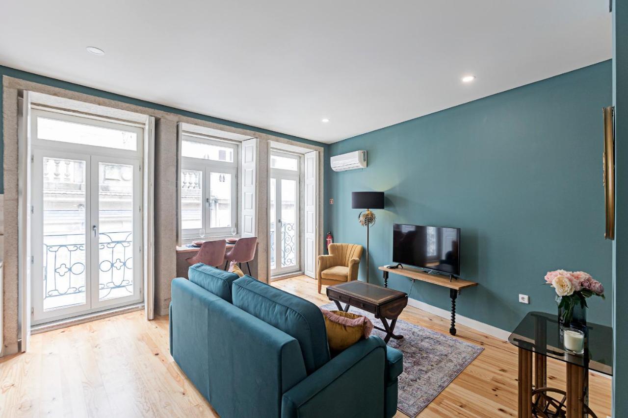 Turquoise Flat W Ac & Balcony By Lovelystay Porto