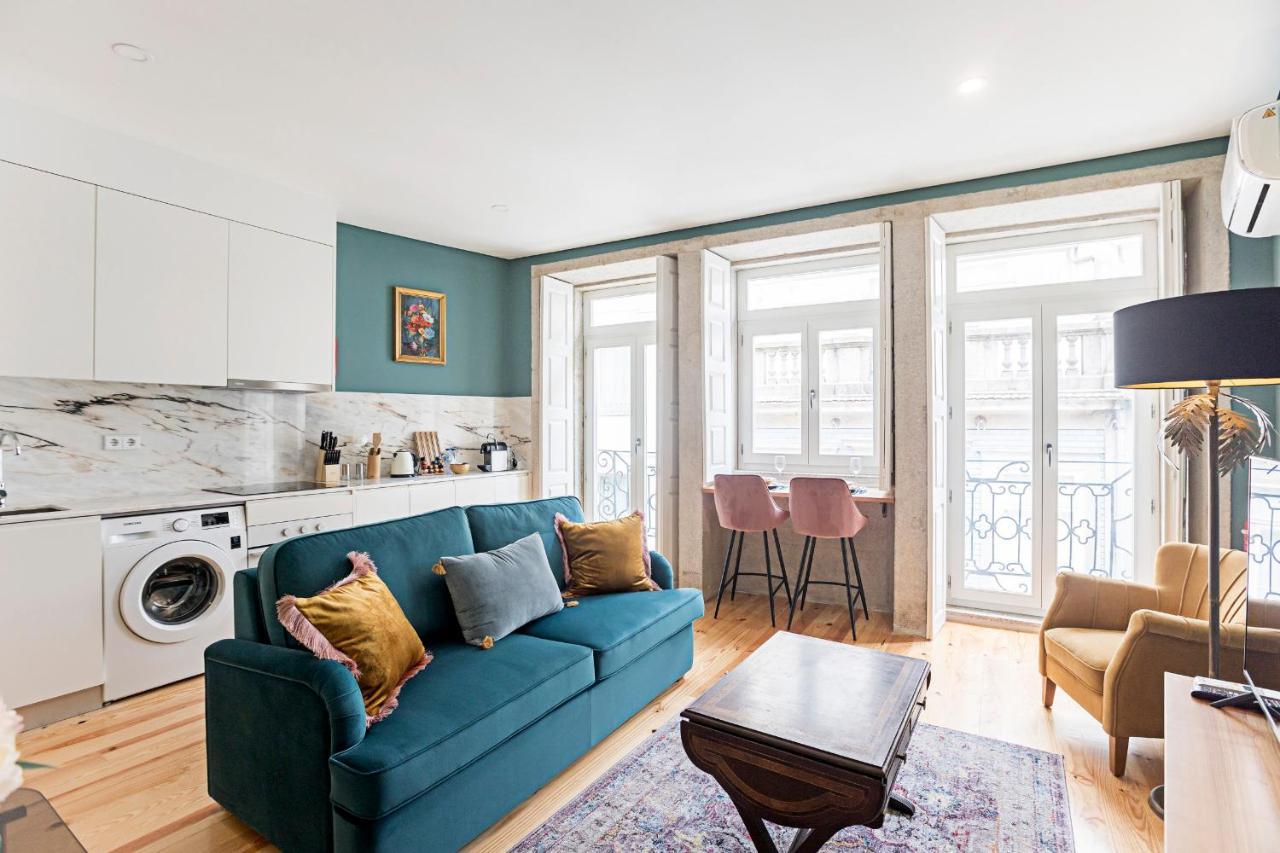 Turquoise Flat W Ac & Balcony By Lovelystay * Porto