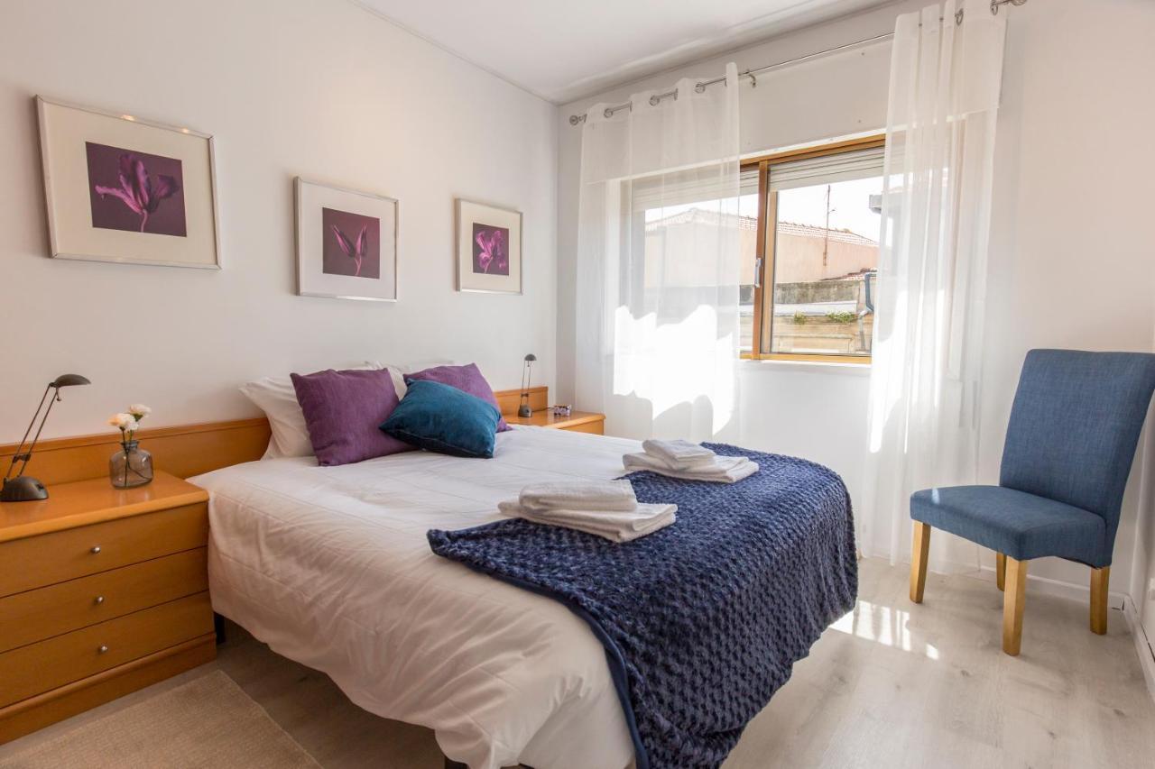Apartment Metro Lapa House With Sunny Balcony And A/c Porto