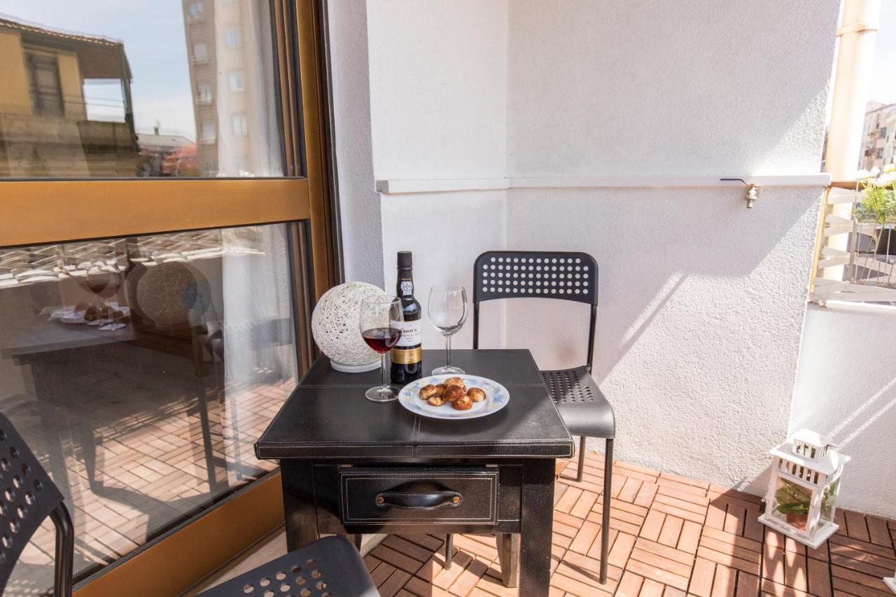 Metro Lapa House With Sunny Balcony And A/c