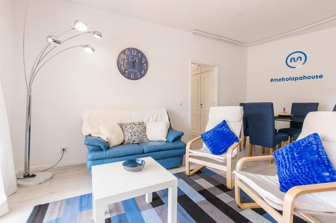 Apartment Metro Lapa House With Sunny Balcony And A/c Porto