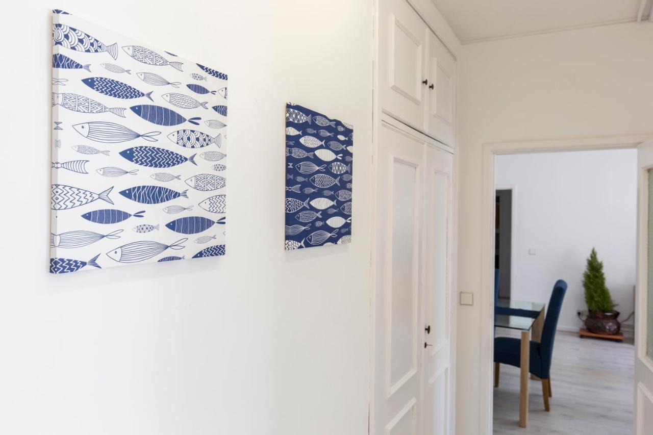 Apartment Metro Lapa House With Sunny Balcony And A/c Porto