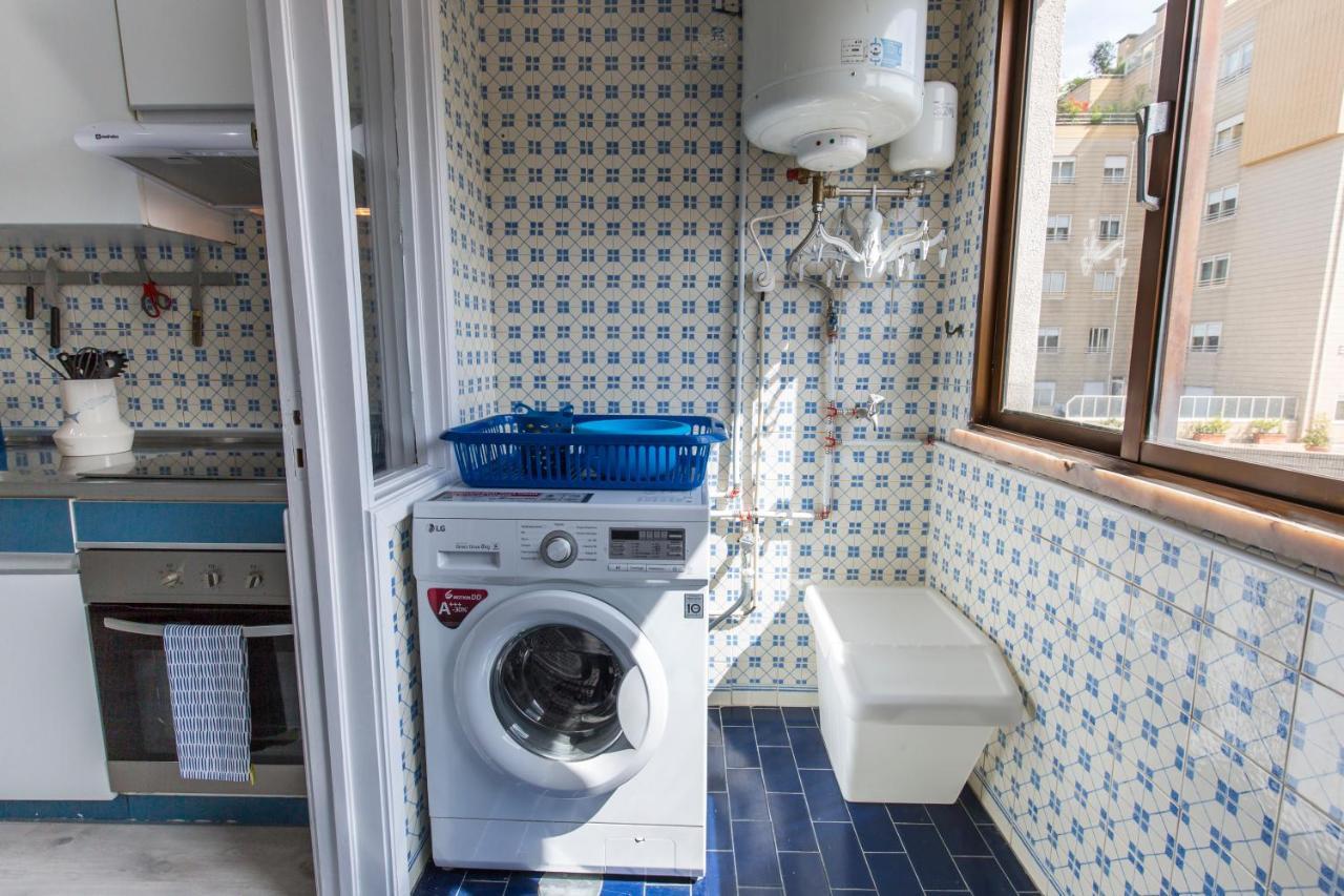 Apartment Metro Lapa House With Sunny Balcony And A/c