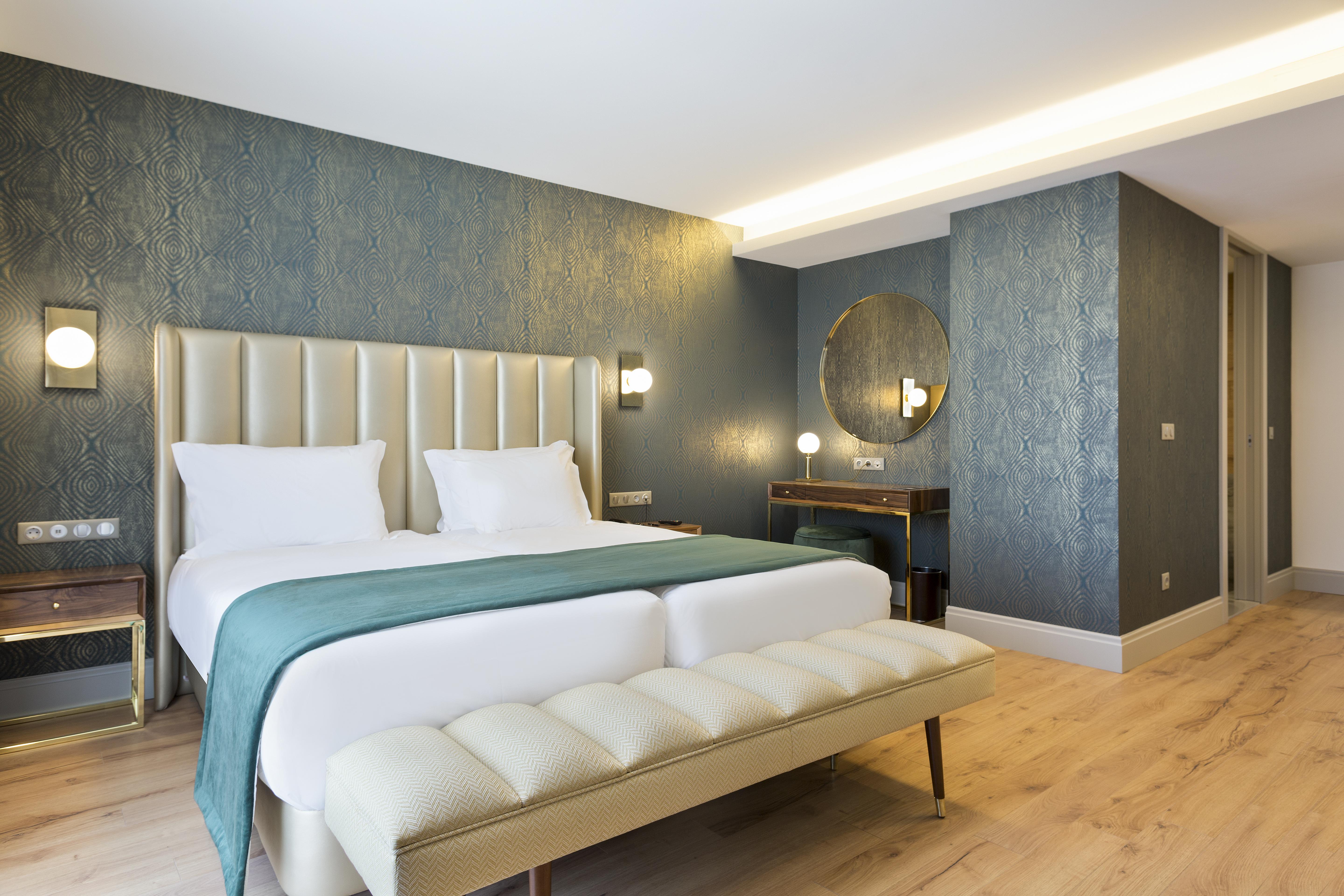 Hotel Acta The Avenue 4*