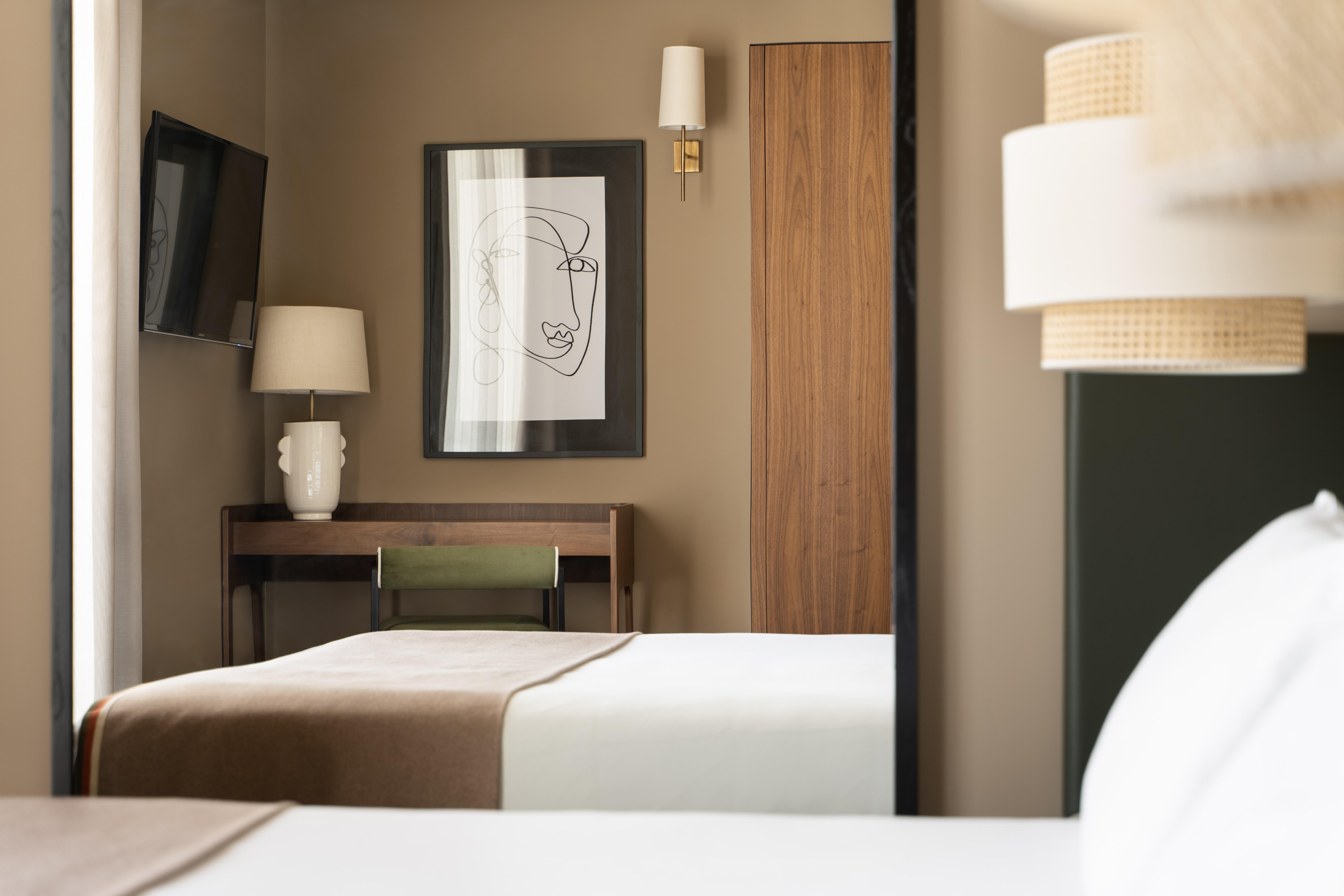 Exe Essenzia Hotel
