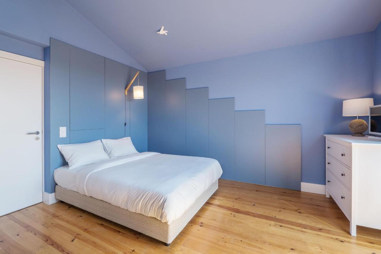 Apartment Seagull Attic W/ Stunning View & Balcony Porto