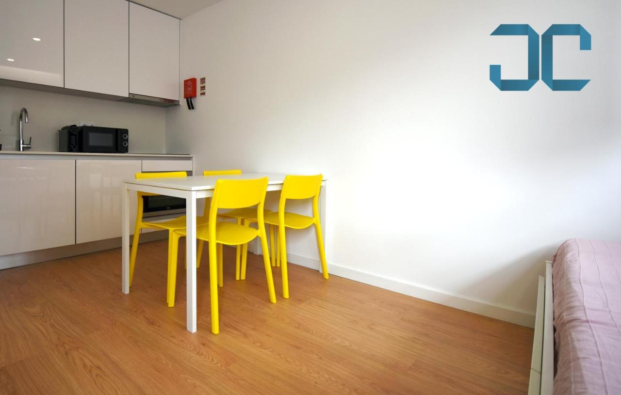 Apartment Sogra By Jc With Balcony Porto