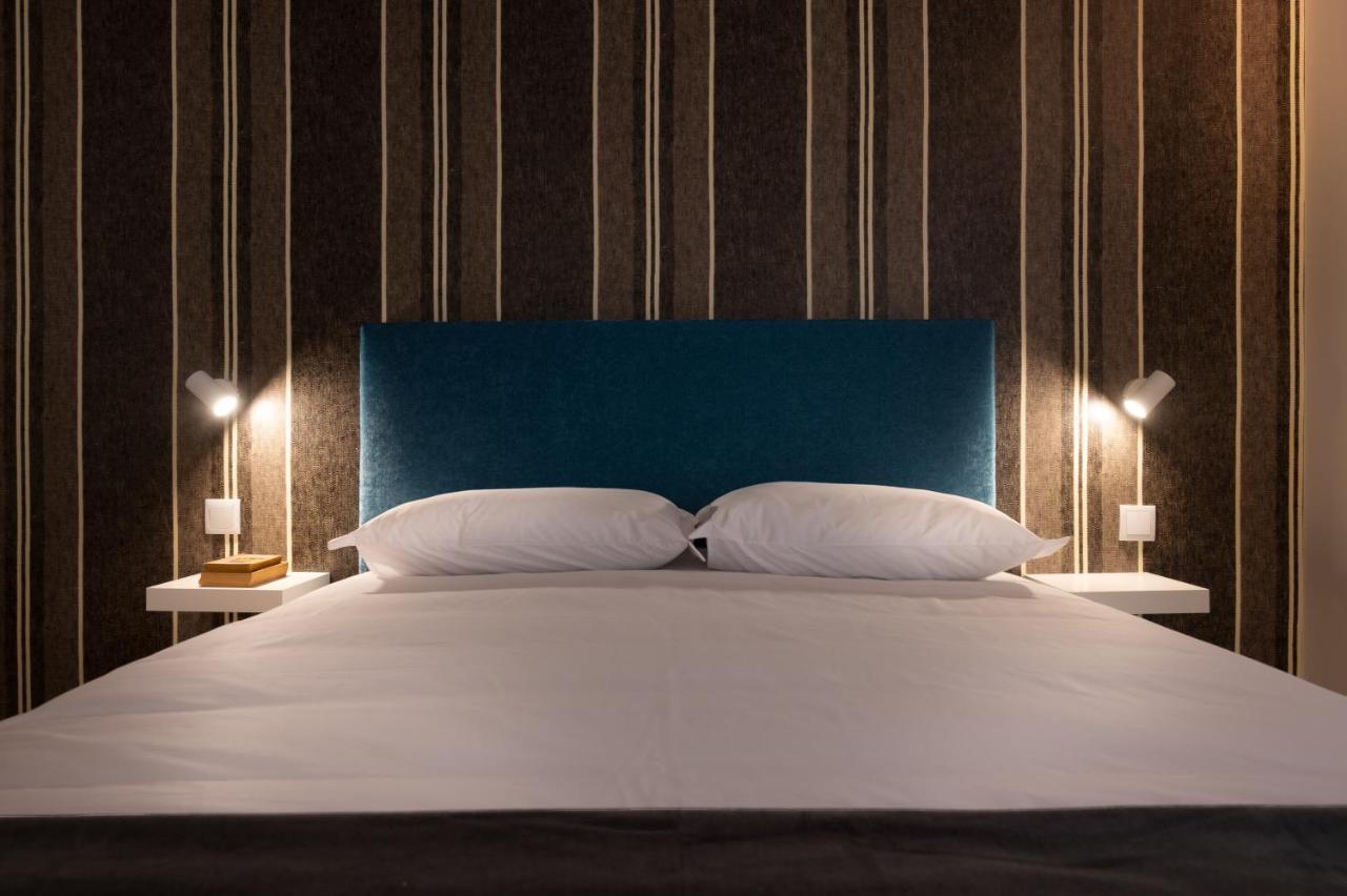 Apartment Wanderlust, By Bolhao Residences *