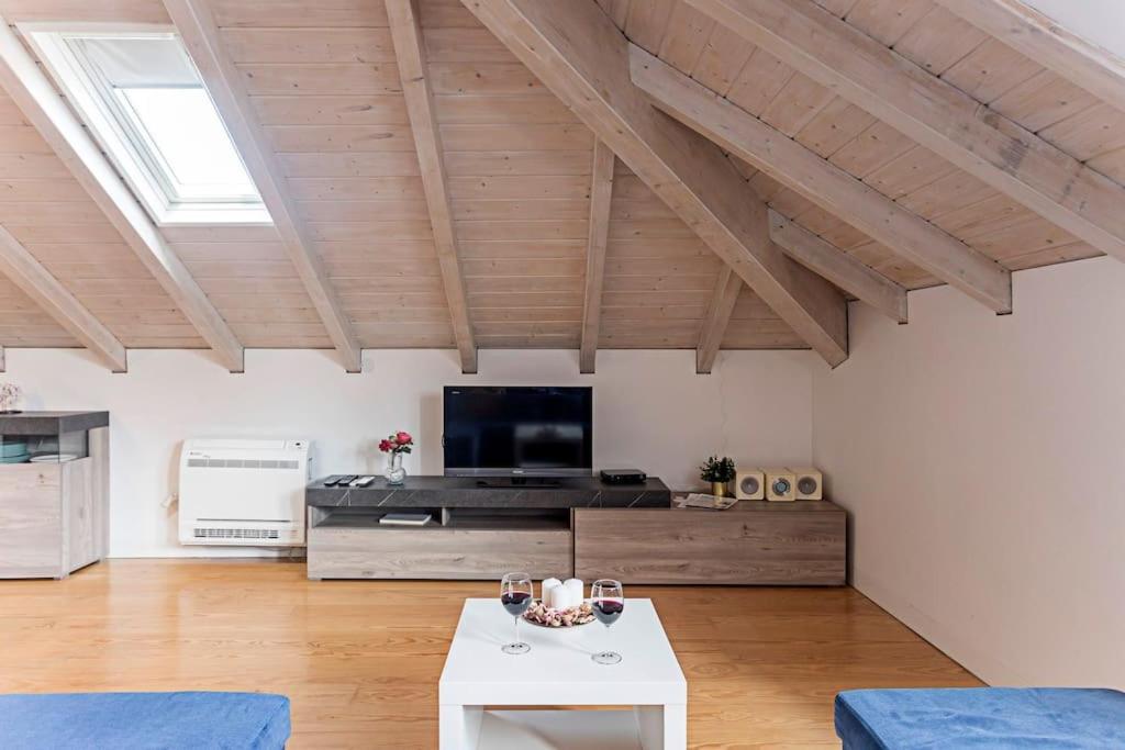 Downtown Formosa Loft - With Ac Porto