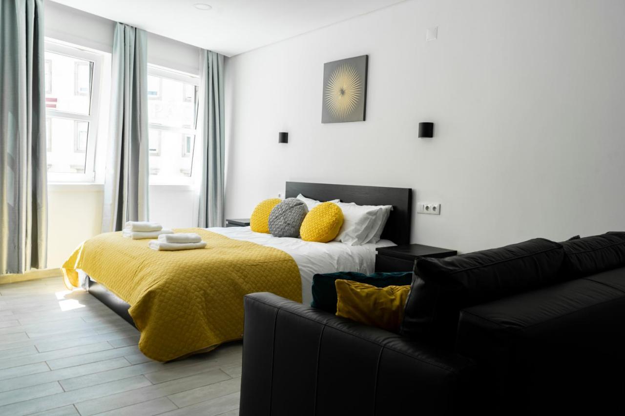 Almada Downtown 202 Apartment *