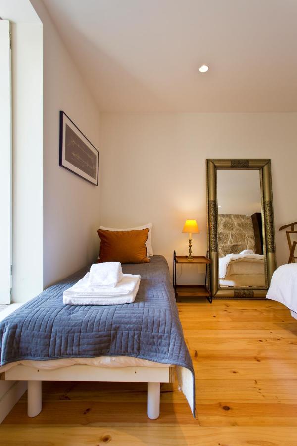 Boutique Rentals- Hidden Garden Porto's Downtown * Porto