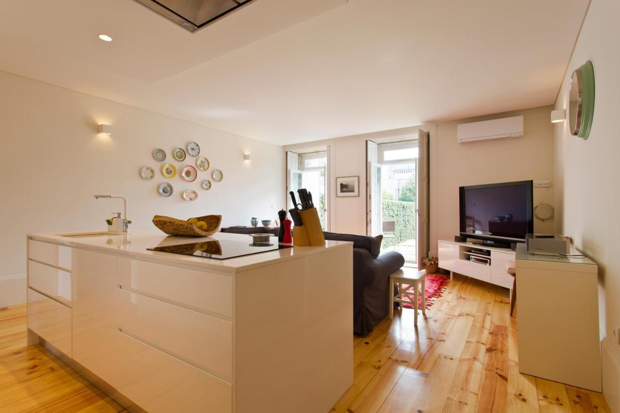Boutique Rentals- Hidden Garden Porto's Downtown Porto