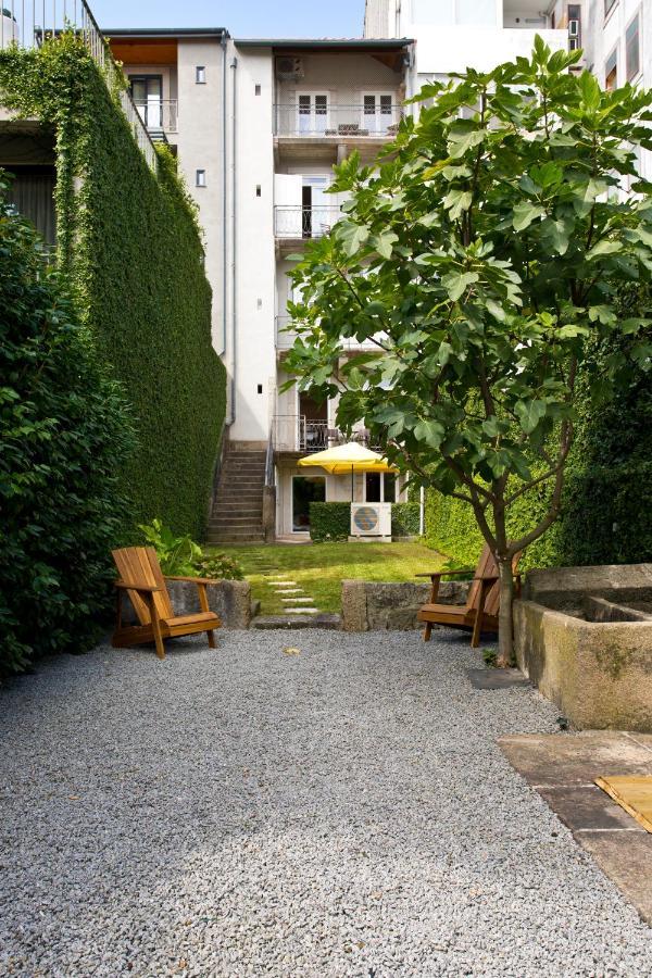 Boutique Rentals- Hidden Garden Porto's Downtown * Porto