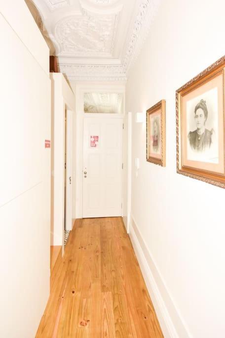 Unique And Lovely Apartment