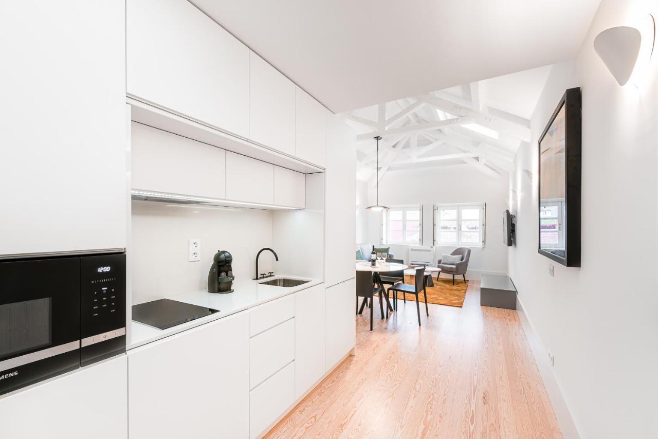 Door 65 - Historical Center Apartment *