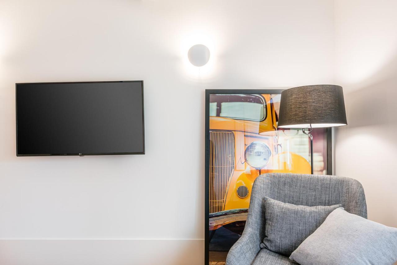 Door 65 - Historical Center Apartment Porto