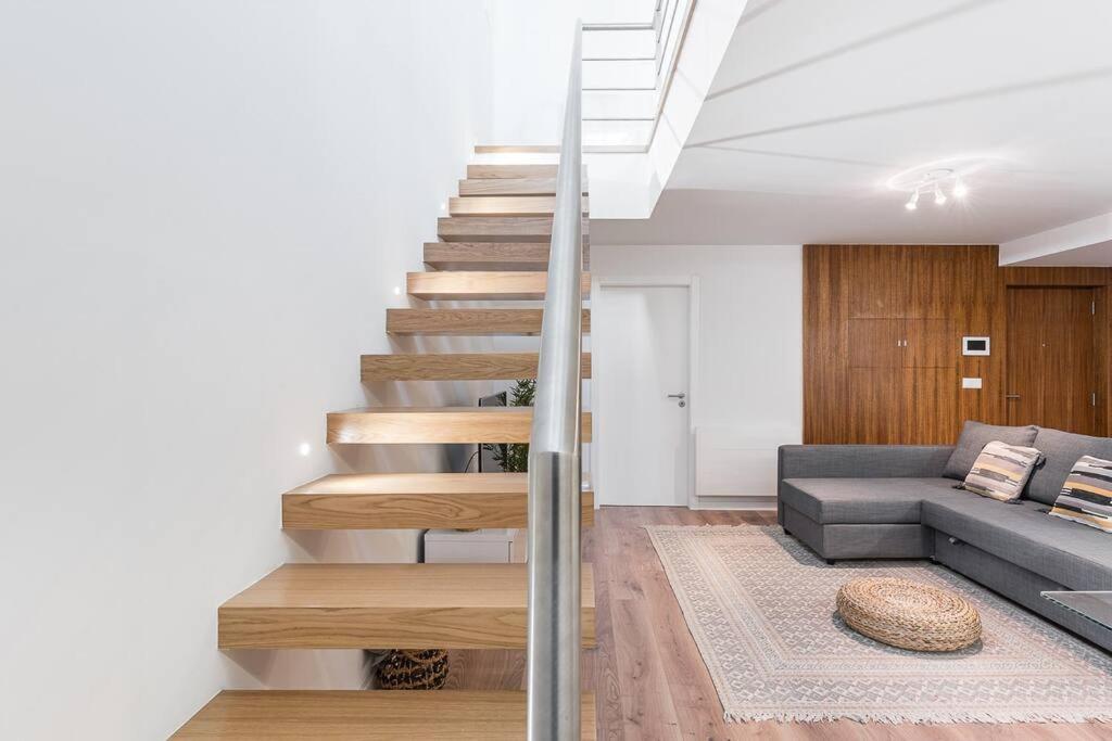Guestready - Spotlight - Left Apartment