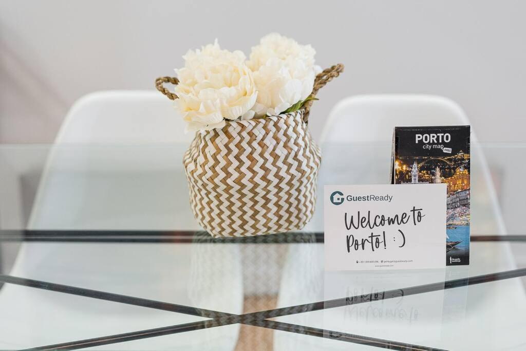 Apartment Guestready - Spotlight - Left