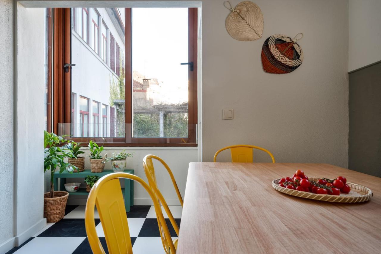 Apartment Trendy And Modern 3br Family