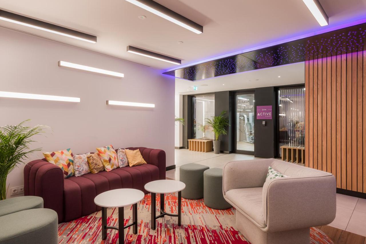 Yotel Hotel 4*