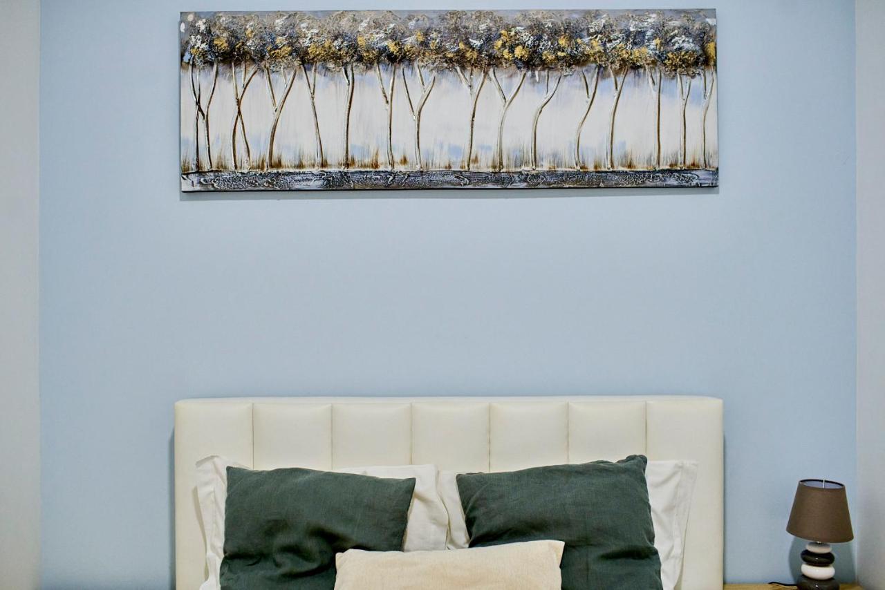 Market Place Apartment *