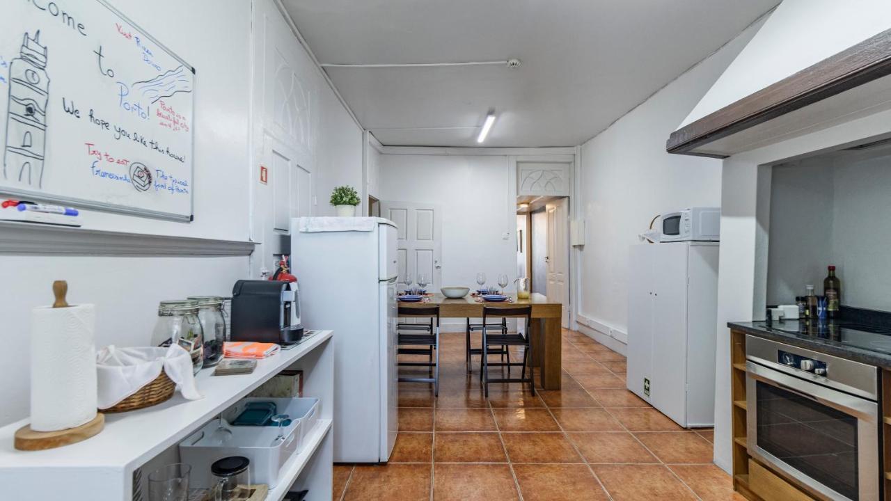 61 - Bright 2br W/ Balcony By Lovelystay Porto