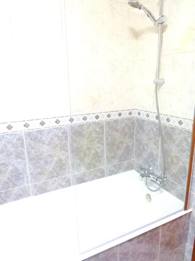 Elegant In With Pool & Jacuzzi