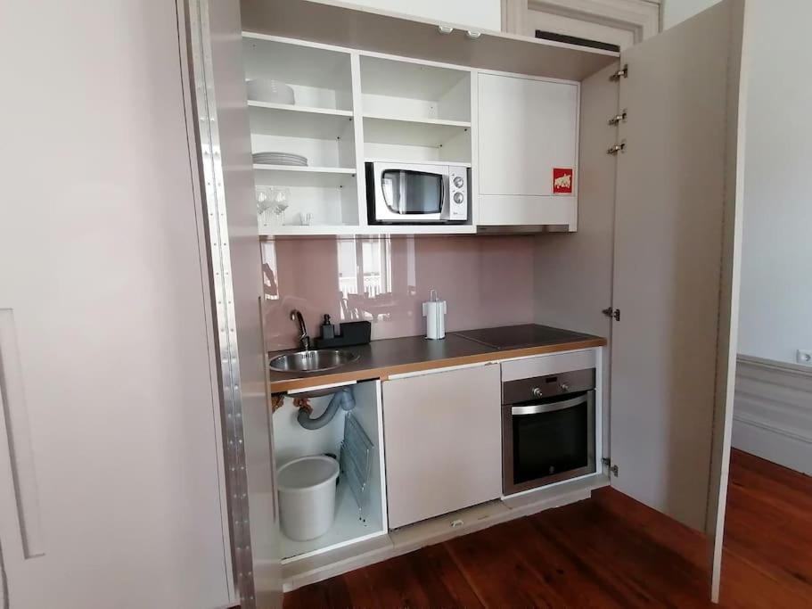 Apartment Alvares Cabral Apartamento D Porto