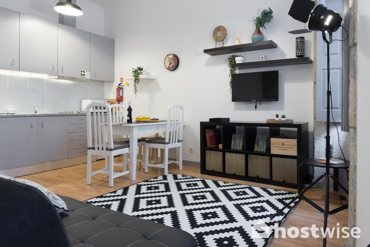 Apartment Host Wise - Comfortable Stunning Flats - Center