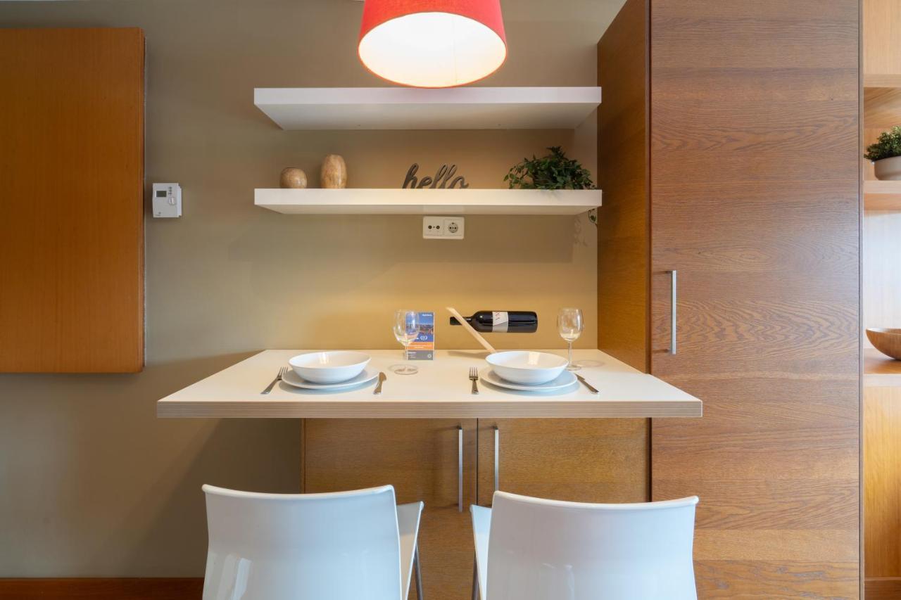 Host Wise - Bright Fresh Flat With Garage - Marques *