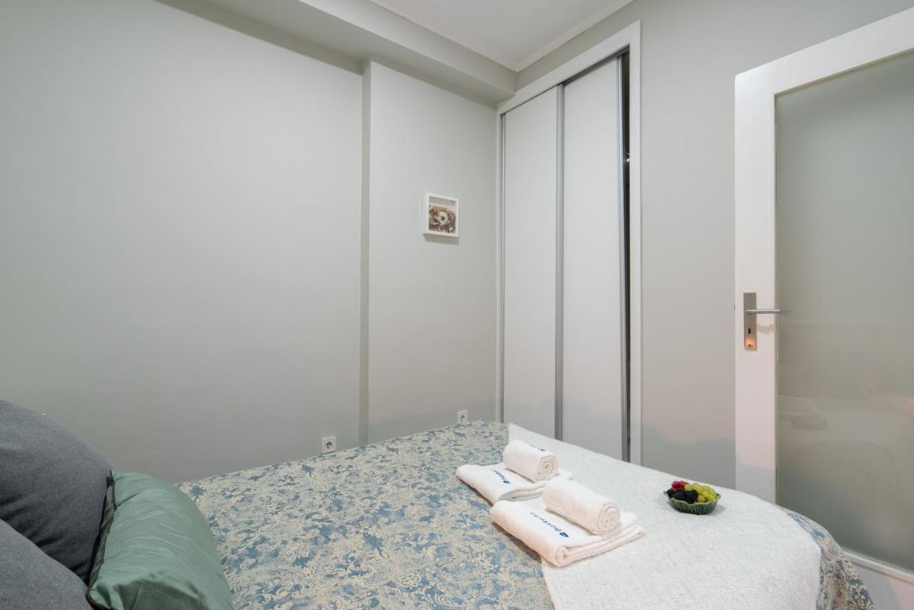 Host Wise - Modern Flats With Stunning Terrace Or Balcony - Location Apartment