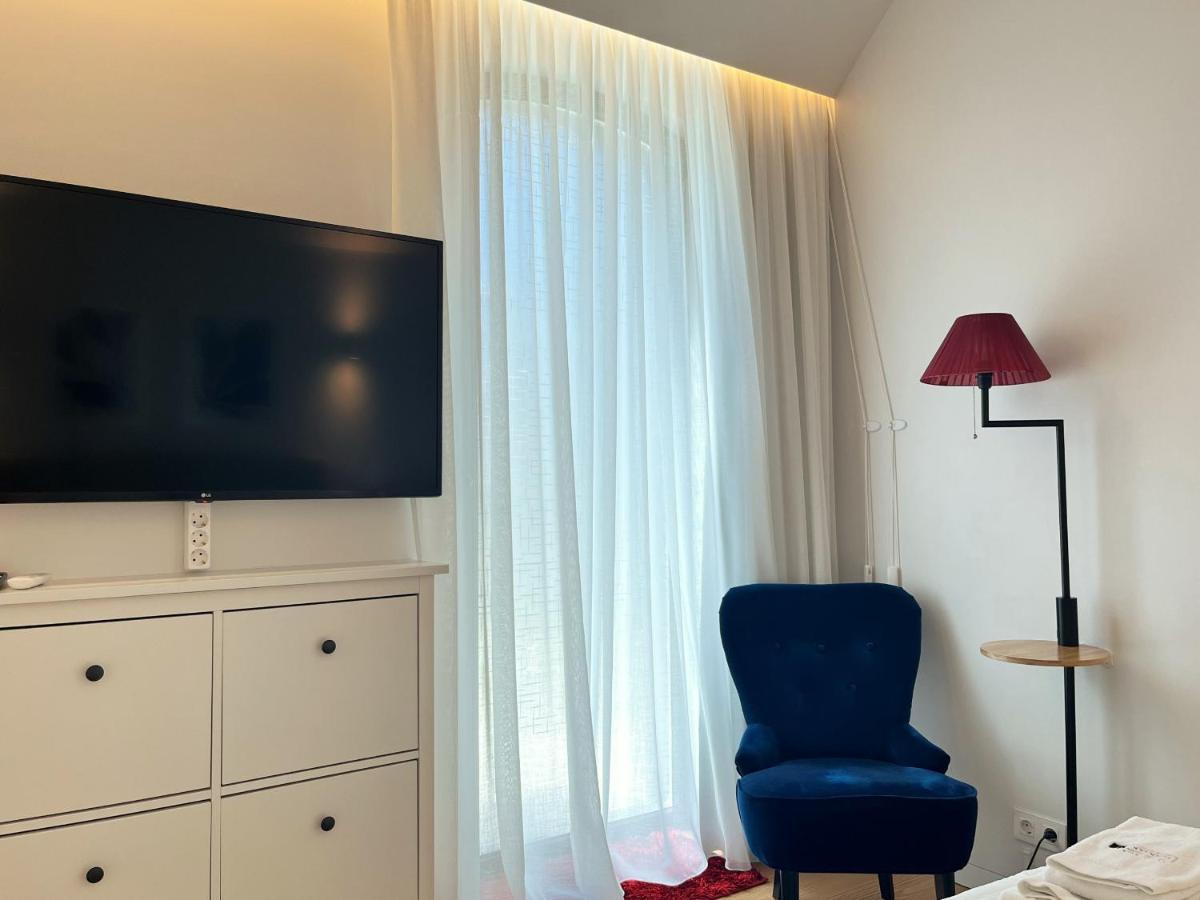 Nomads Lux - 2bdr Almada Private * Porto