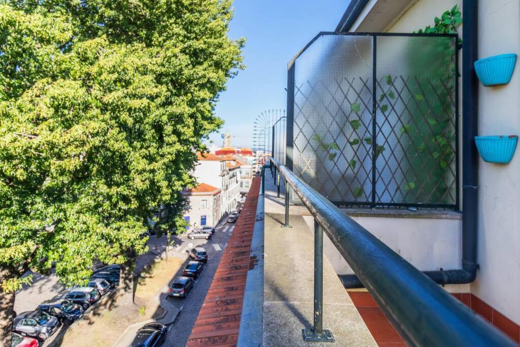 Appartement Casa Da Praca In The Center Of - Guestspa *