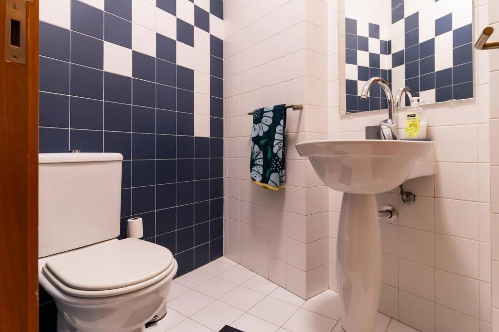 Appartement Casa Da Praca In The Center Of - Guestspa