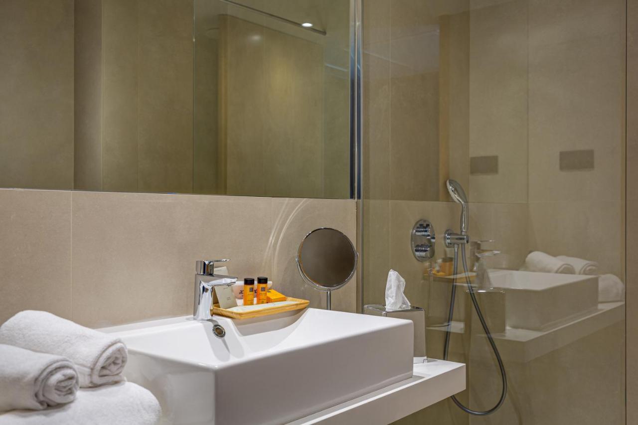 Acta The Clover 4* Porto