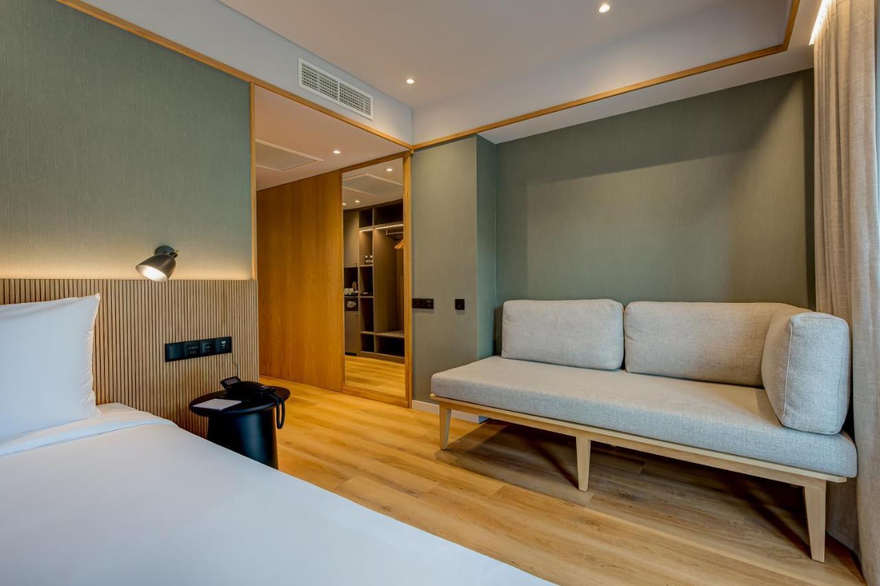 Acta The Clover Hotel Porto