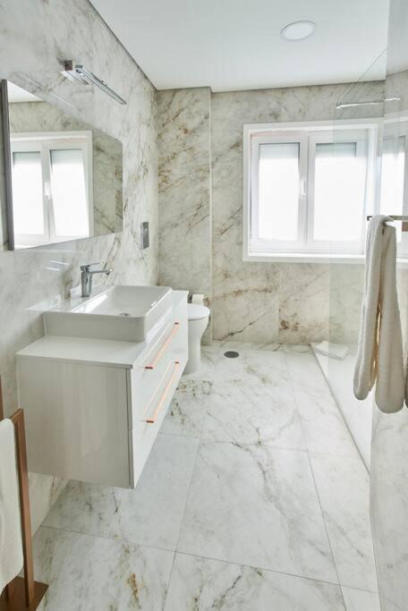 Family Apartment *