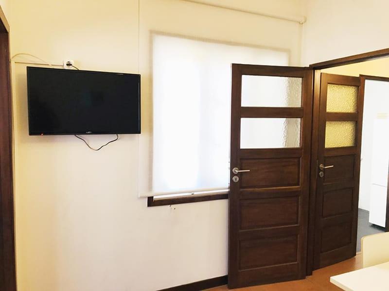 Com Varanda Proximo Ao Metro Guest house