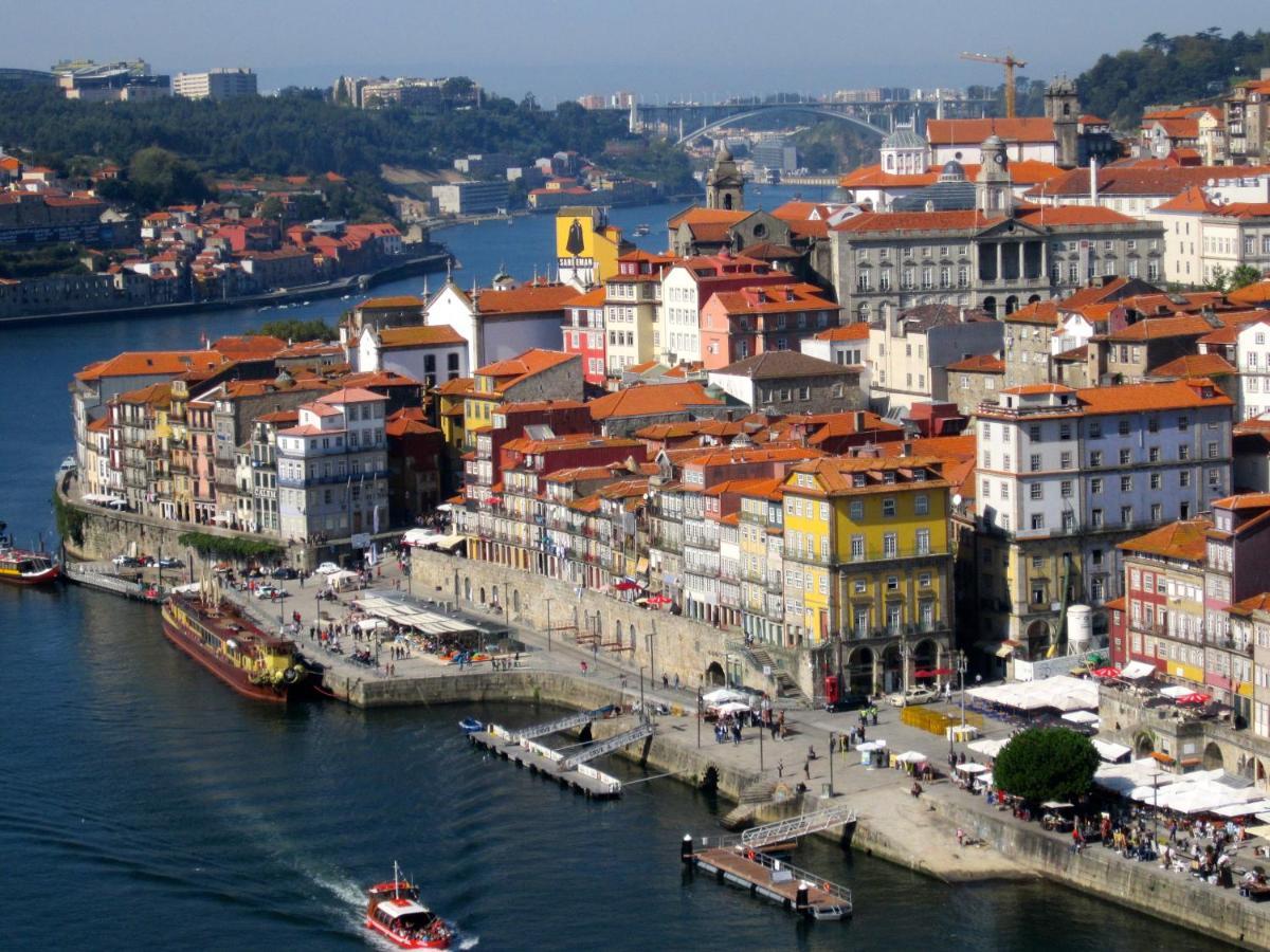 Smooth By City Hosts * Porto