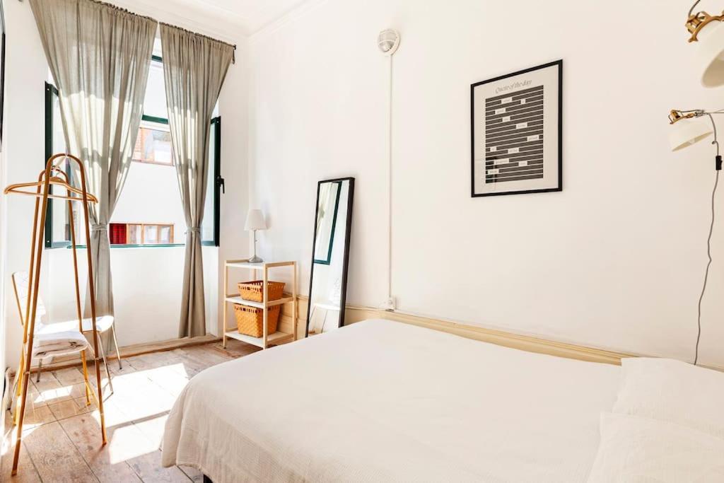 Charming Townhouse In The Historic Center Of Porto
