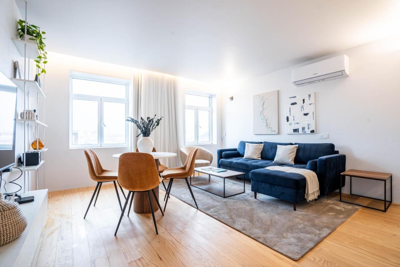 Almada 551 - 4 1 Penthouse View By Lovelystay