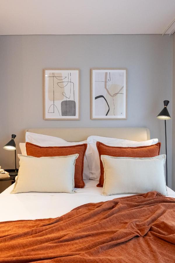 Noma Living Icon Hotel *