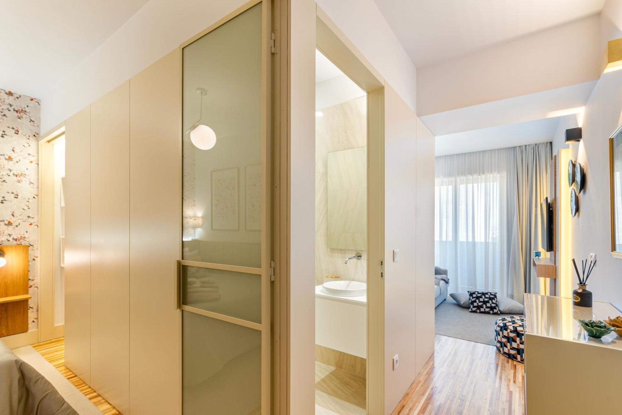 Stylish Poveiros Flat W Balcony By Lovelystay Appartement Porto