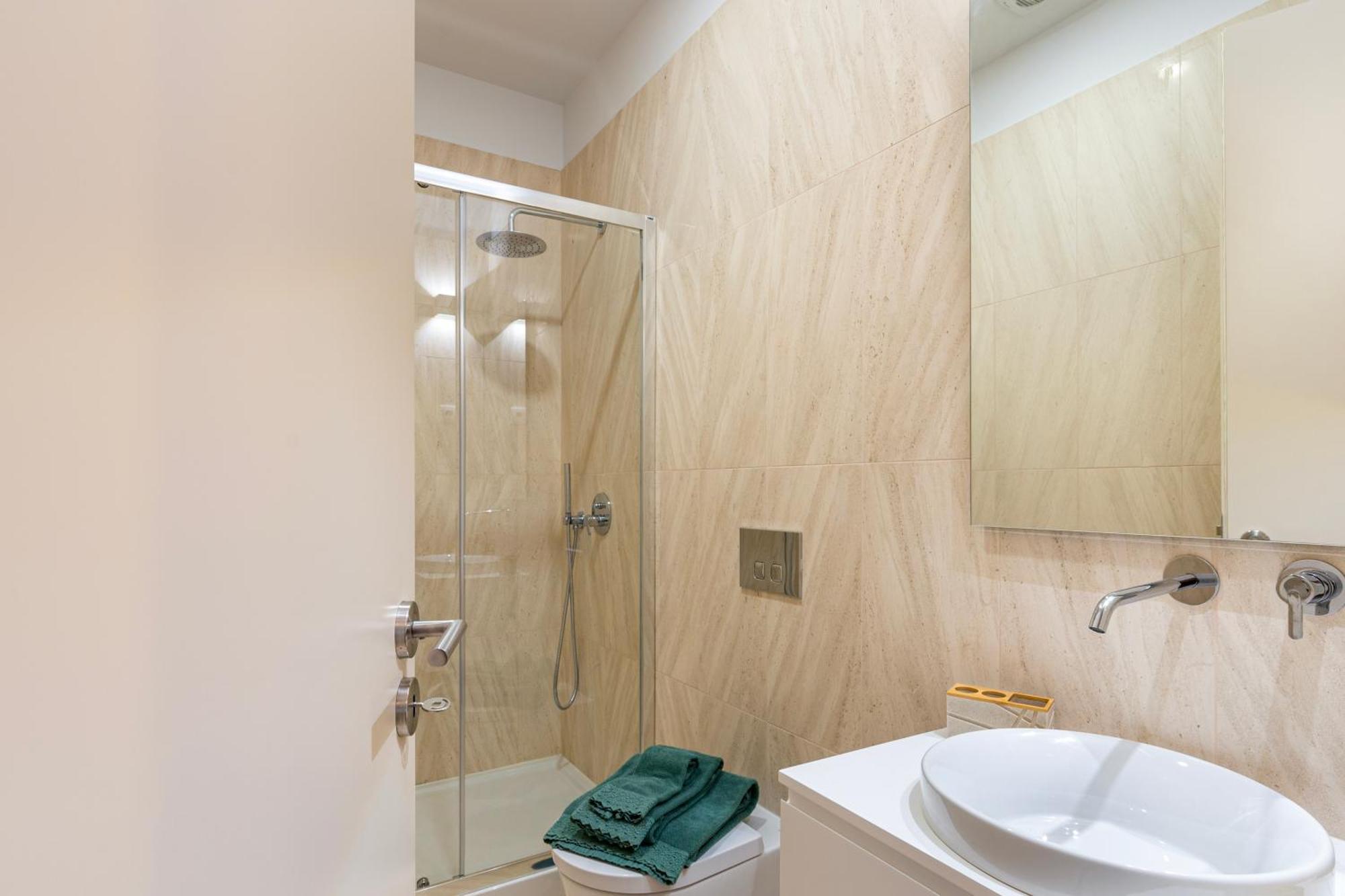 Stylish Poveiros Flat W Balcony By Lovelystay Appartement Porto